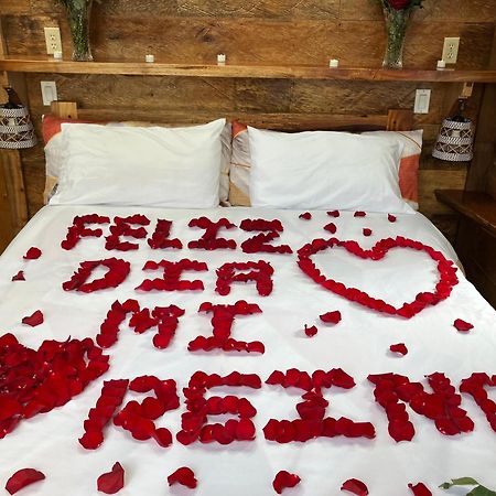 Casa Del Rio En Mindo Bed & Breakfast Luaran gambar