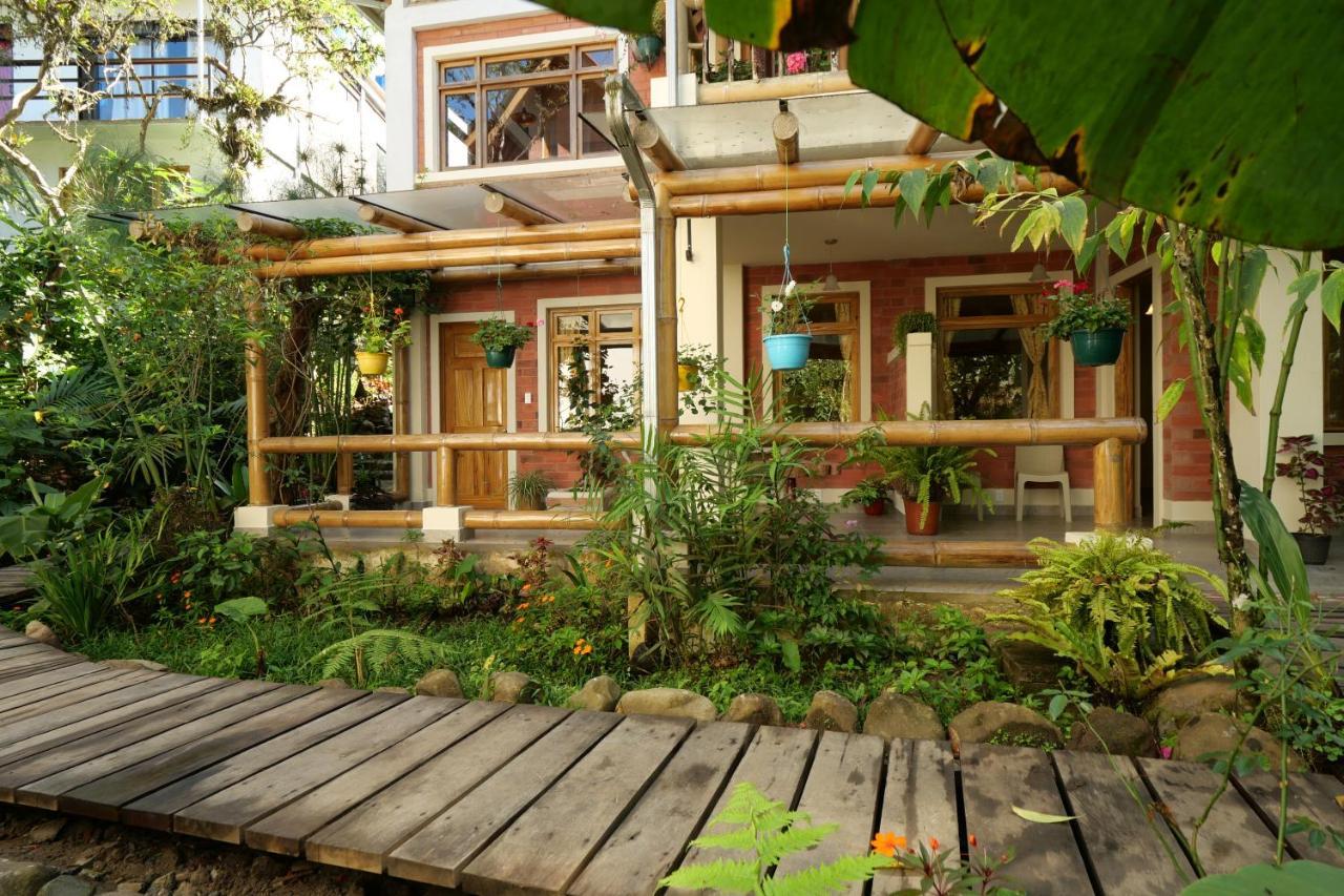 Casa Del Rio En Mindo Bed & Breakfast Luaran gambar
