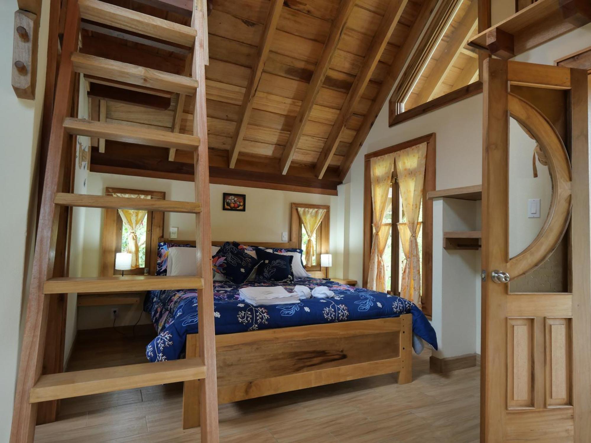 Casa Del Rio En Mindo Bed & Breakfast Luaran gambar