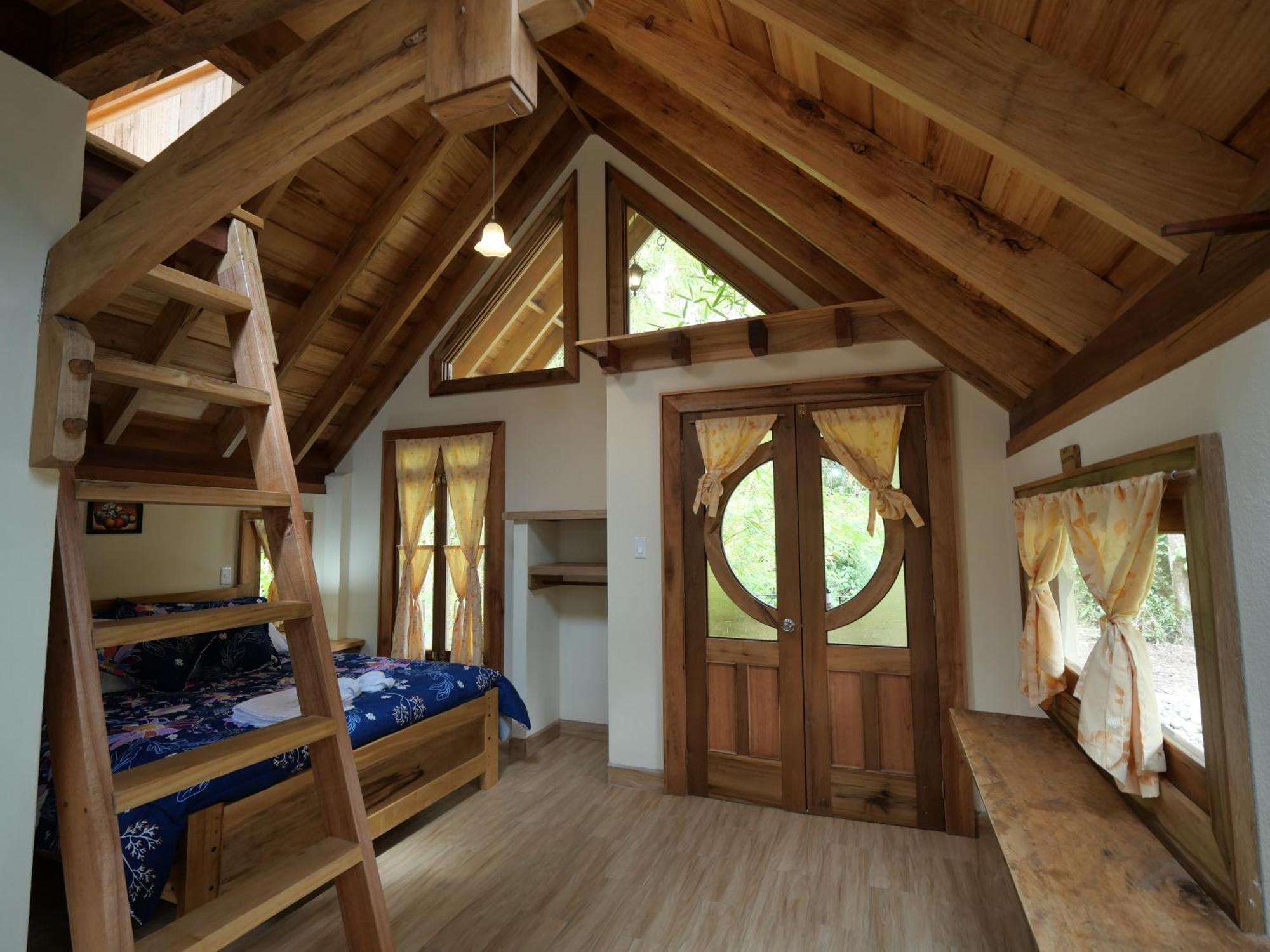 Casa Del Rio En Mindo Bed & Breakfast Luaran gambar