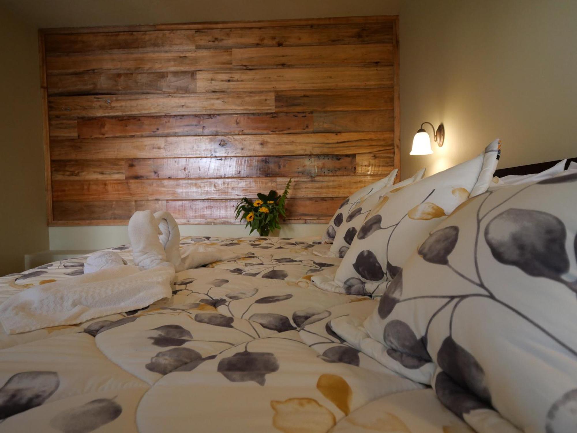 Casa Del Rio En Mindo Bed & Breakfast Luaran gambar